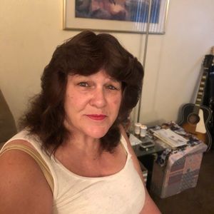 Meet your Posher, Lesa